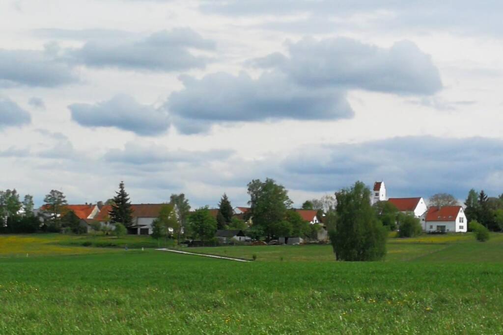 Charmantes Ferienhaeuschen Zwischen Muenchen Und Augsburg Ried  Zewnętrze zdjęcie